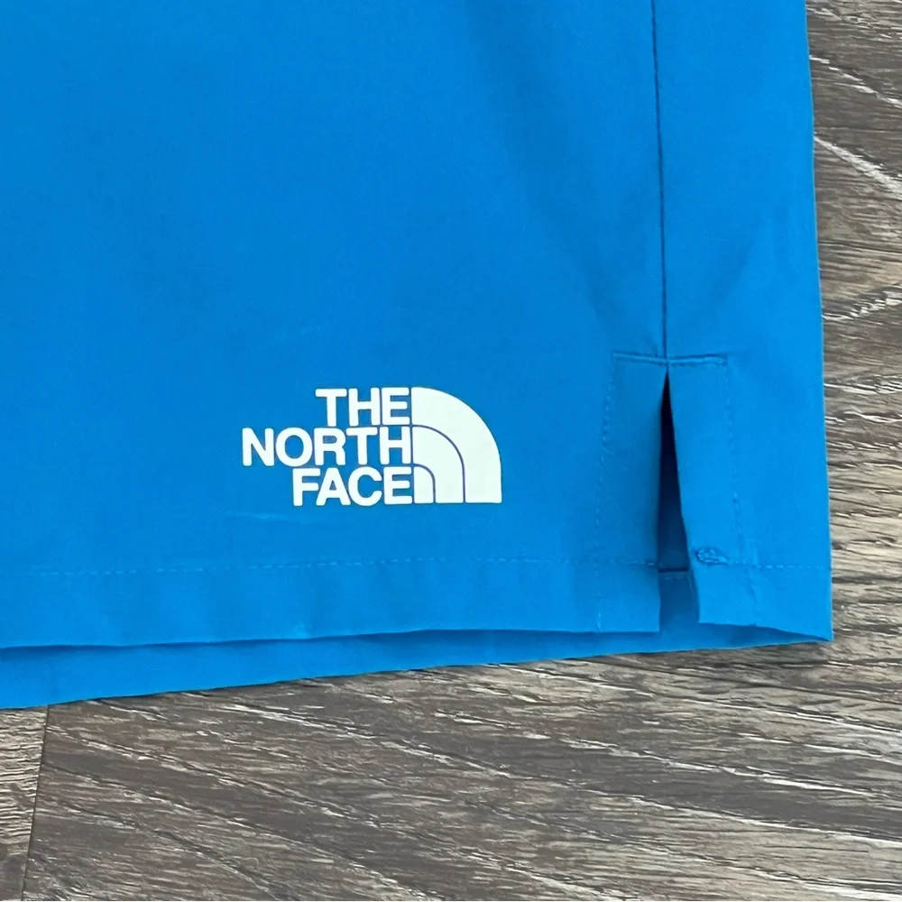 The‎ North Face Mens Standard Fit Solid Wander Drawstring Shorts Blue XL